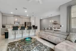 4 Bedrooms / 3 Bathrooms / Champions Gate (1571 SD)