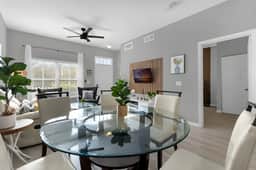 3 Bedrooms / 2 Bathrooms / Seven Dwarfs (10-105 LC)