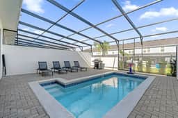 5 Bedrooms / 4.5 Bathrooms / Solterra (7436 OL)
