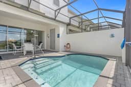 4 Bedrooms / 3 Bathrooms / Festival (232 CD)