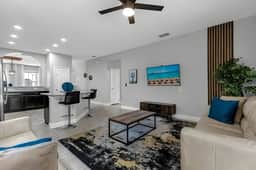 5 Bedrooms / 4 Bathrooms /  Solterra (5357 OA)