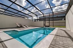 5 Bedrooms / 4.5 Bathrooms /  Windsor at Westside (2402 TD)