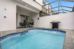 5 Bedroom / 5.5 Bathroom Festival Resort (446 CP)