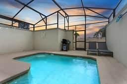 5 Bedroom/ 4 Bathroom Storey Lake (5007 WA)