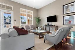 3 Bedrooms/ 2 Bathrooms/ West Lucaya (3216 CP)