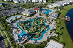 4 Bedrooms / 3 Bathrooms / Storey Lake (4969 WA)