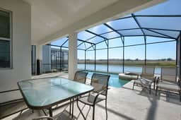 6 Bedrooms / 5 Bathrooms / Storey Lake (4763KC)