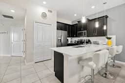 2 Bedrooms/ 2 Bathrooms/ Champions Gate (1143DL)