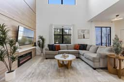 6 Bedrooms/ 5.5 Bathrooms/ Veranda Palms (2626 TW)