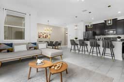 4 Bedrooms/ 3 Bathrooms/ Storey Lake (4257 PD)