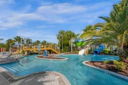 5 Bedrooms/ 4.5 Baths/ Windsor Island (4066 LA)