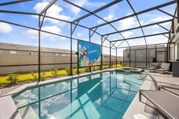 10 Bedrooms / 8 Bathrooms / Windsor Cay (16199CC)