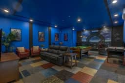 7 Bedrooms/ 5 Bathrooms/ Solterra (4035 OL)