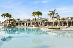 10 Bedrooms / 8 Bathrooms / Windsor Cay (16207CC)