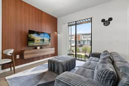 3 Bedrooms/ 3 Baths/ Hub Westside Reserve (3213SW)