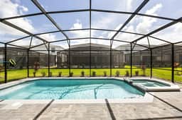 8 Bedrooms / 6 Bathrooms / Windsor Cay (15910CC)