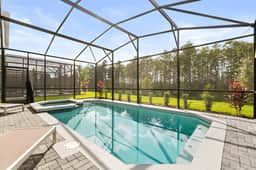 7 Bedrooms / 5 Bathrooms / Windsor Cay (15879CC)