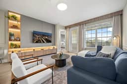 4 Bedrooms/ 2 Bathrooms/ Vista Cay (5049-30201SL)