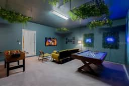 7 Bedrooms/ 5.5 Bathrooms/ Solterra (7215OL)