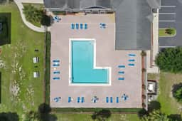2 Bedrooms / 2 Bathrooms / Secret Lake (3176-204)