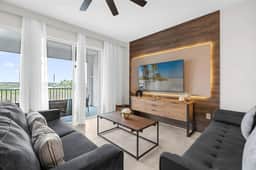 3 Bedrooms / 2 Bathrooms / Champions Gate (1163DL)