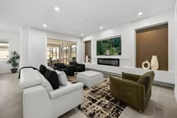 6 Bedrooms / 4.5 Bathrooms / Solara (2343CS)