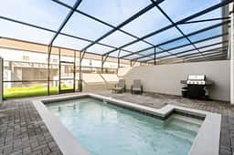 4 Bedrooms/ 3.5 Bathrooms/ Windsor Island (4138LA)