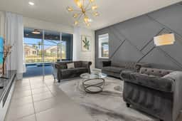 6 Bedrooms/ 4.5 Bathrooms/ Windsor Island (4063LA)