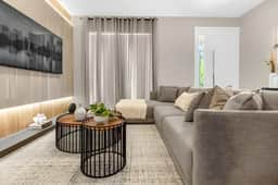 3 Bedrooms/ 3 Baths/ The Hub At Westside (3421TT)