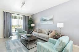 3 Bedrooms / 2 Bathrooms / Storey Lake (4751-308 CT)