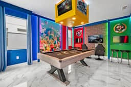 5 Bedrooms / 5 Bathrooms / Sonoma (2677CA)