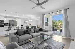 2 Bedrooms/ 2 Bathrooms/ Storey Lake (4751206CT)