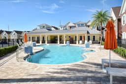 3 Bedrooms/ 3 Bathrooms/ Summerville (7518 SD)