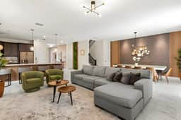 8 Bedrooms/ 5 Bathrooms/ Storey Lake (4582NL)