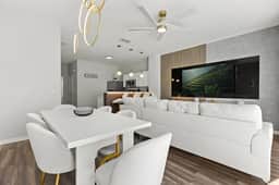 3 Bedrooms/ 3 Bathrooms/ Windsor Hills (2570 ML)