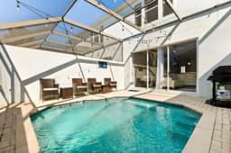 3 Bedrooms/ 3 Bathrooms/ Windsor Hills (2570 ML)