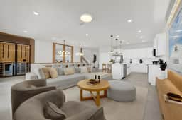 10 Bedrooms / 8 Bathrooms / Windsor Cay (15977CC)