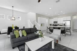 5 Bedrooms/ 5 Bathrooms/ Festival Resort(334CD)