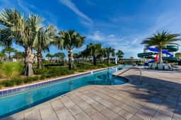 5 Bedrooms/ 4 Bathrooms/ Storey Lake (4820 DS)