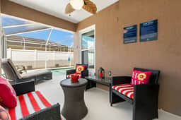 3 Bedrooms / 2 Bathrooms / Bridgewater (142HL)