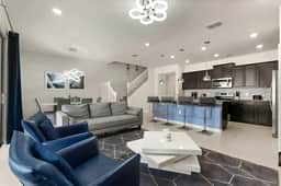 5 Bedrooms / 5 Bathrooms / Windsor Island (130JW)