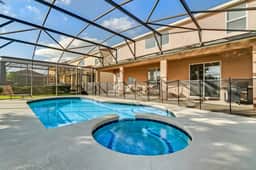 6 Bedrooms / 4 Bathrooms / Veranda Palms (4457 NP)