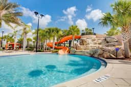5 Bedrooms/ 4.5 Bathrooms/ Solterra (7291 OL)