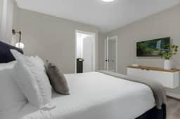 3 Bedrooms/ 3 Baths/ The Hub At Westside (3361TT)