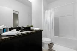 3 Bedrooms/ 3 Baths/ The Hub At Westside (3361TT)