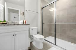 5 Bedrooms/ 4.5 Bathrooms/ Windsor Island (160 JW)