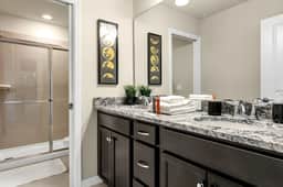 7 Bedrooms/ 5.5 Baths/ Windsor Island (3841 LA)