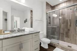 4 Bedrooms / 3 Bathrooms/ West Lucaya (3234CP)