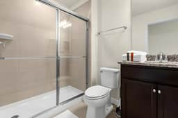 5 Bedroom/ 4.5 Bathroom/ Windsor Island (3822LA)