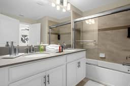 4 Bedrooms/ 3 Bathrooms/ Storey Lake (4817 LL)